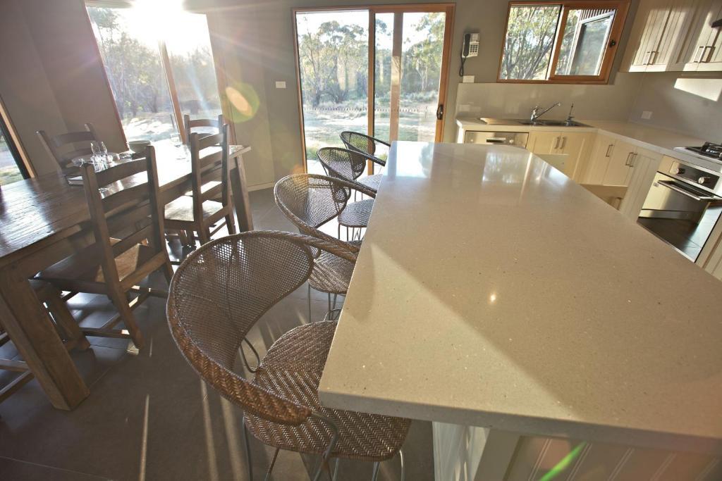 Snowy Wilderness Villa Ingebyra Room photo
