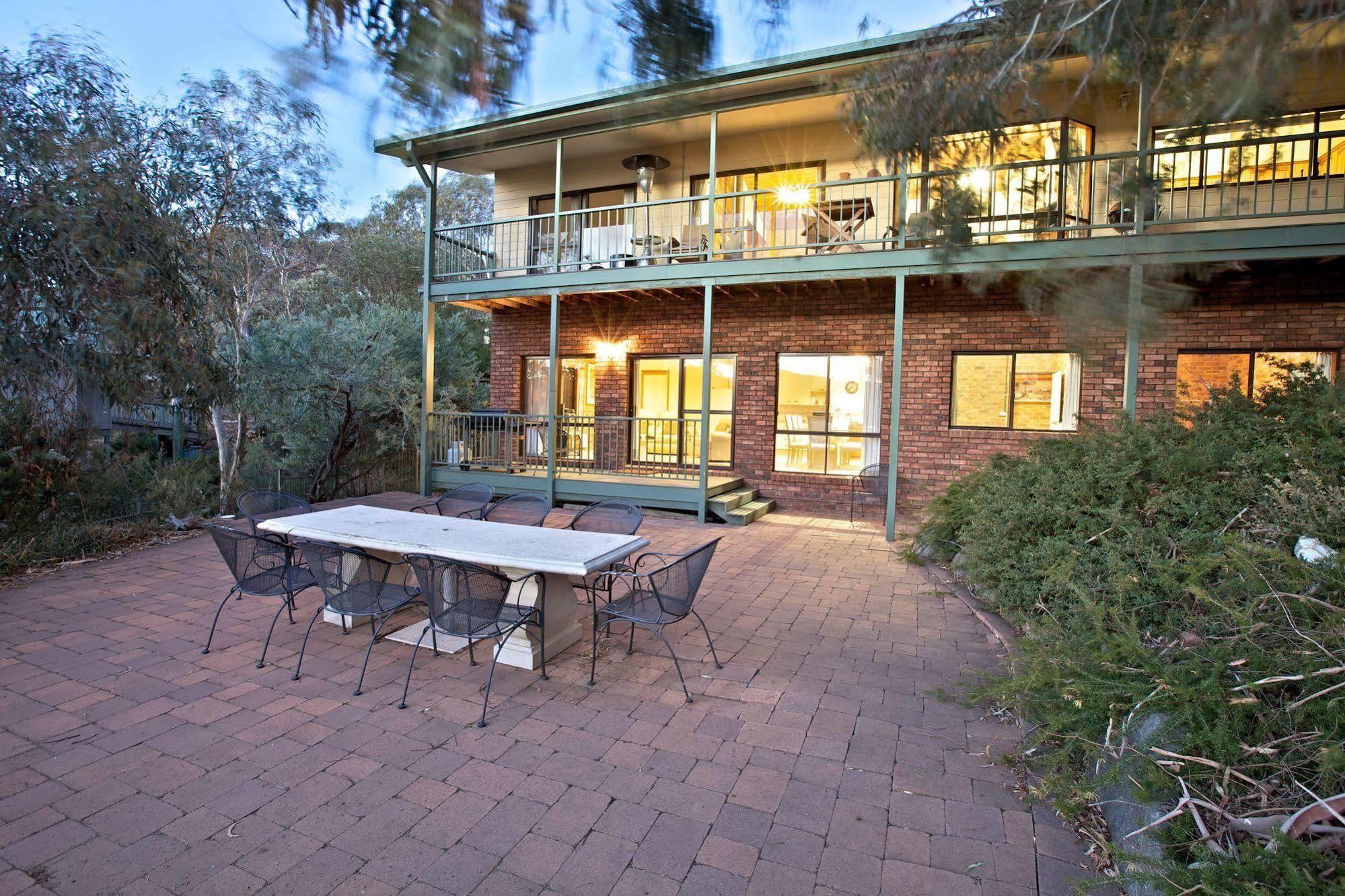 Snowy Wilderness Villa Ingebyra Exterior photo